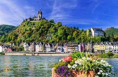 Panoramablick über die Mosel auf Cochem