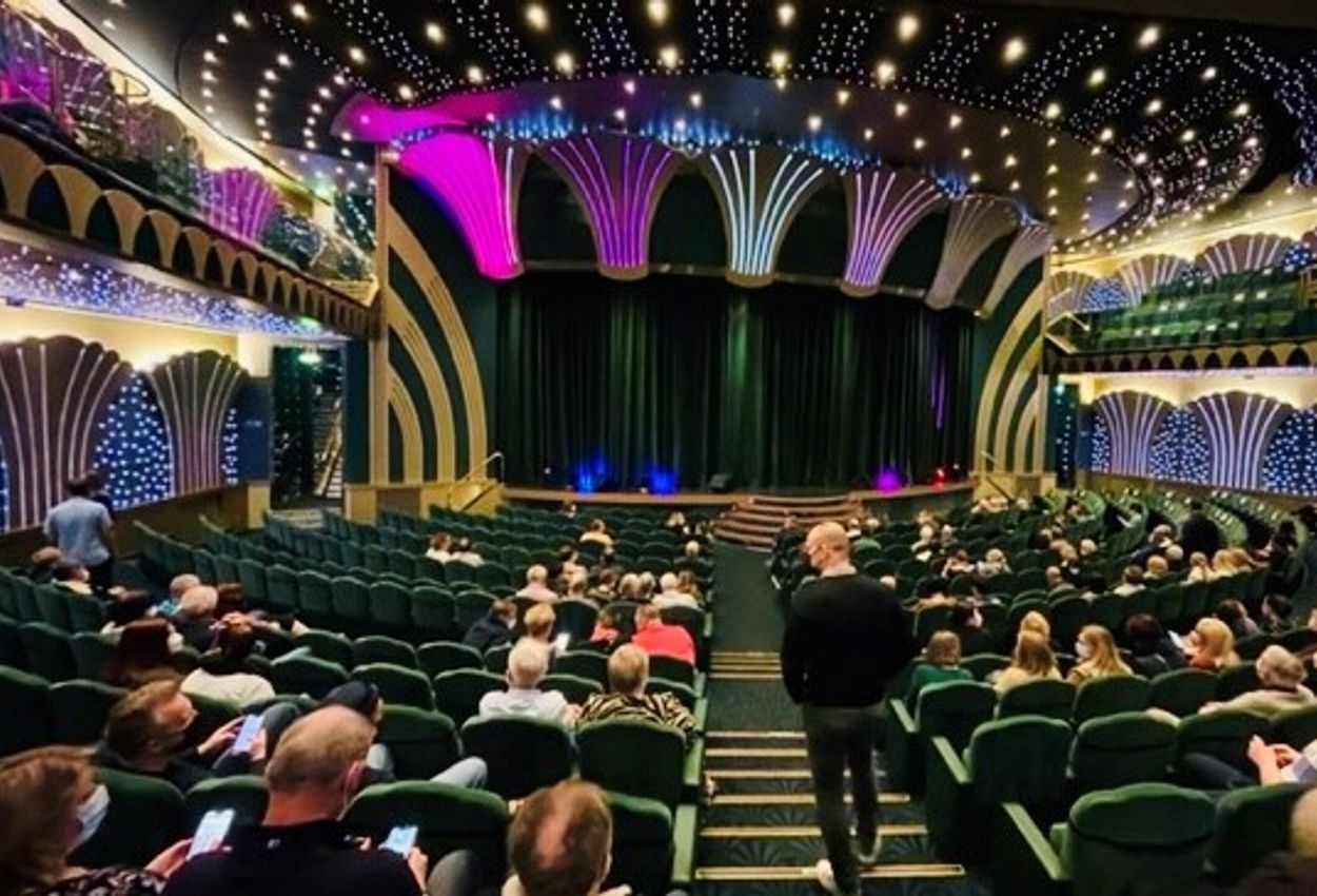 MSC Magnifica Theater