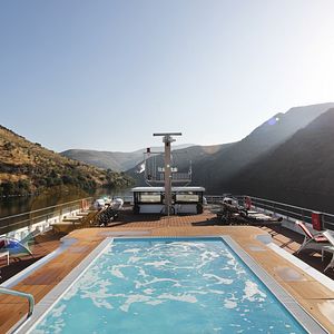 A-ROSA ALVA Pool