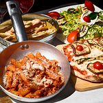 Q:\Destinationen\Italien\Food_Beverage\Pizza_Pasta_AdobeStock_113867737 © beatrice prève.jpeg