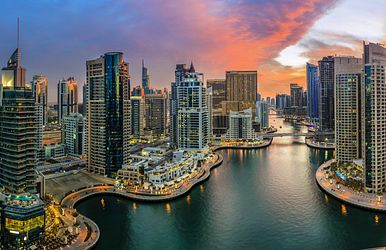 kreuz­fahr­ten ab dubai