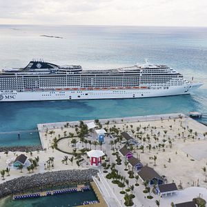 Karibik_Strand_AdobeStock_64173814 © doris oberfrank-list