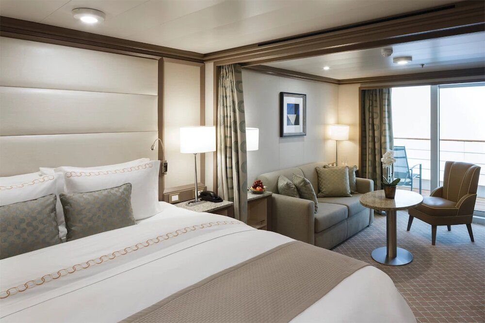 Silver Moon - Silversea - Classic Veranda Suite (CV)