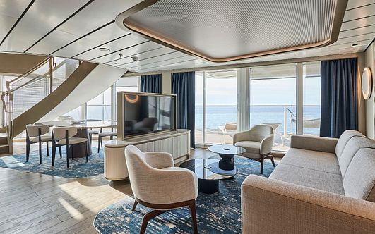 <i> mein schiff <sup>®</sup> </i> suiten