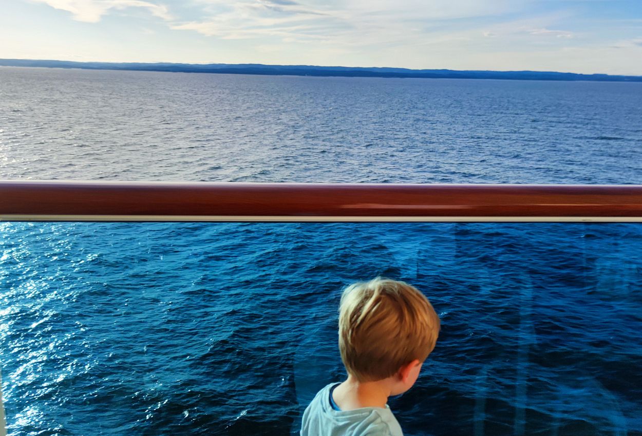 Kleinkind an Bord von AIDAnova