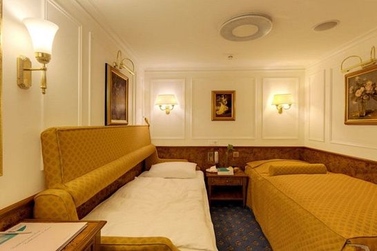 MS Deutschland - Phoenix Seereisen - 2-Bett-Innenkabine Kat. E