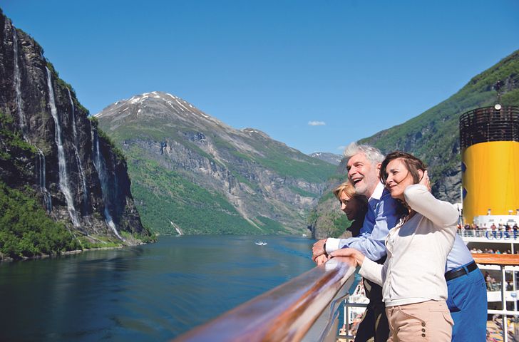 Impressionen zu Costa Kreuzfahrten - Costa Favolosa - Nordische Fjorde Abenteuerreise