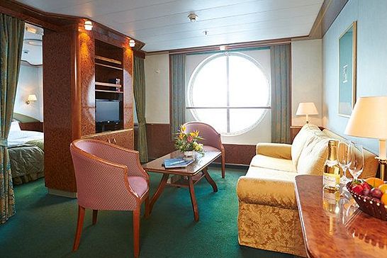 MS Hamburg - Plantours Hochseekreuzfahrten - Suite, Zweibett außen, Deck 2 (HK11)