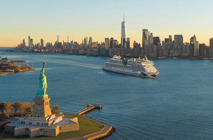 Impression zu AIDA extra Frühbucher-Rabatt - Transatlantik von Warnemünde nach New York