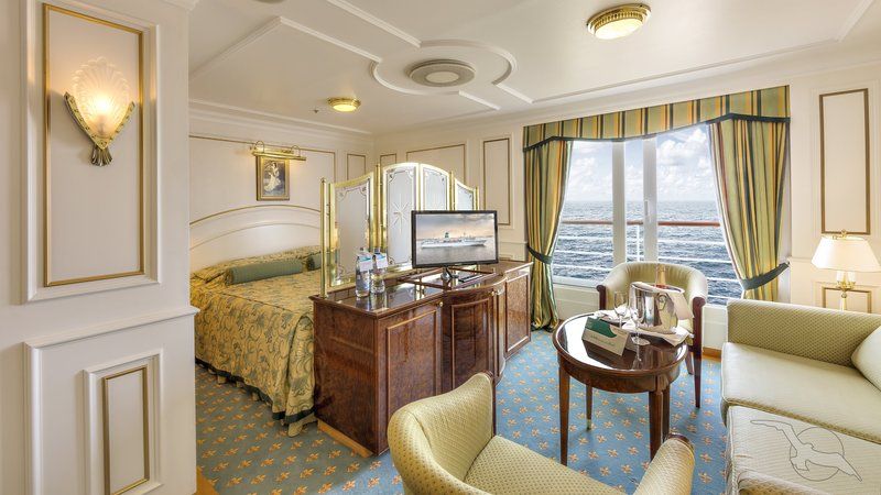 PHOENIX MS DEUTSCHLAND 2-Bett-Suiten mit franz. Balkon Kat T
