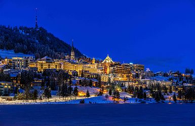 Q:\Destinationen\Schweiz\St. Moritz\St. Moritz_AdobeStock_315520943_©kudosstudio_abo_web.jpg