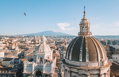 Q:\Destinationen\Italien\Sizilien\Catania\Catania_AdobeStock_206273806 © ingusk.jpeg