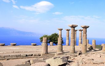 mediterranes kultur- und küstenerlebnis