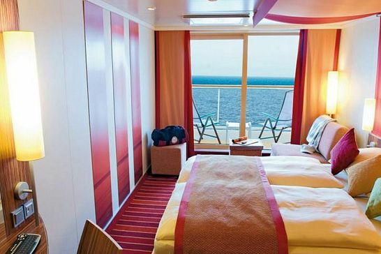 AIDAluna - AIDA Cruises - Aussen mit Balkon (BV)