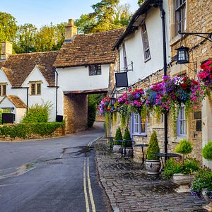 Cotswolds Castle Combe Village