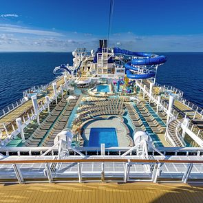 NCL Norwegian Bliss_Leben an Bord_Pool