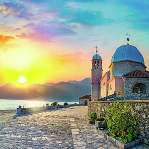 Kotor_UnserLiebenFrauen_AdobeStock_288465654 ©Givaga_pso