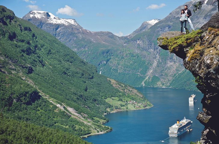 Impressionen zu Costa Kreuzfahrten - Costa Favolosa - Nordische Märchenreise