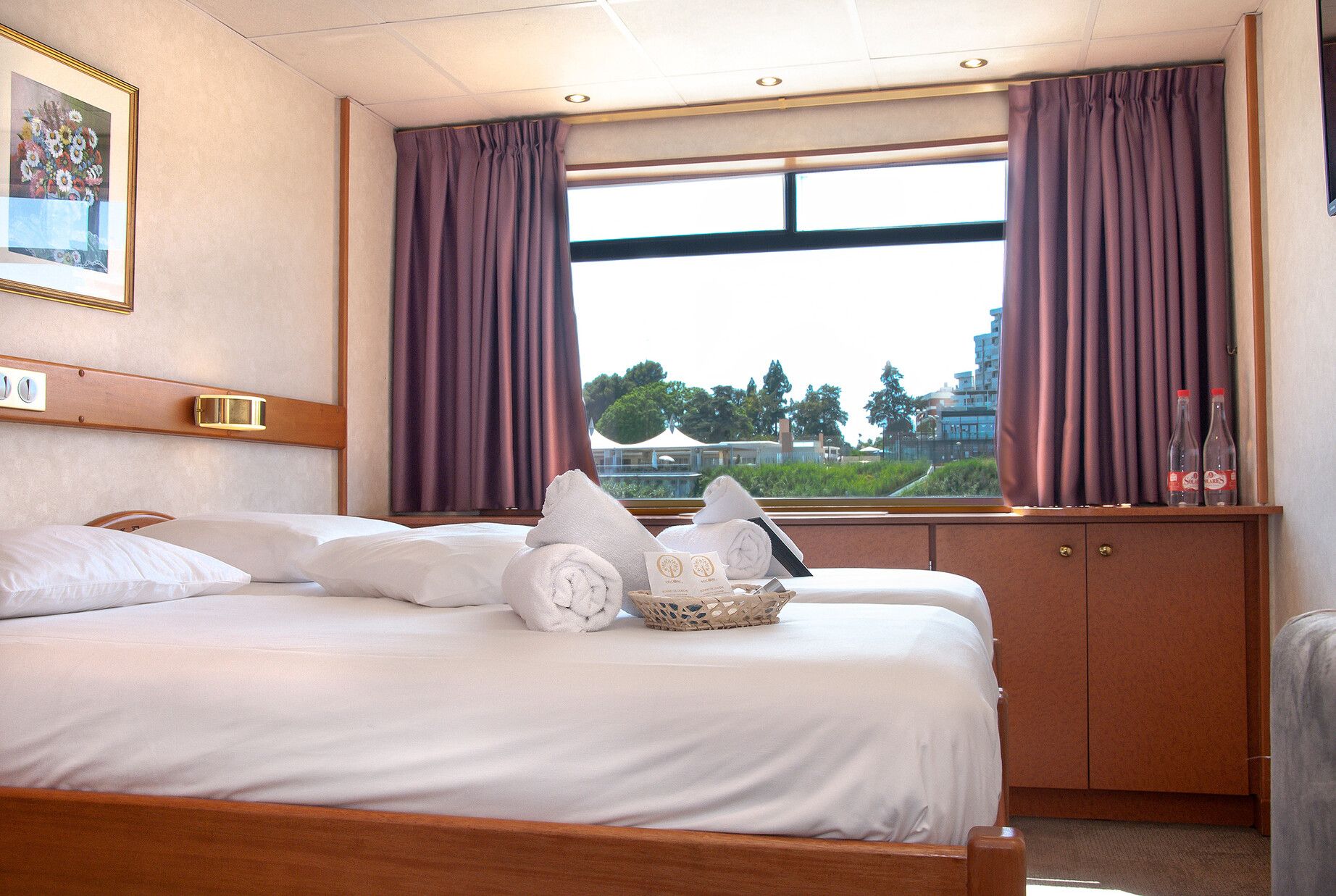 CADIZ - Ohne Reederei - 2-Bett Außenkabine, Mitteldeck