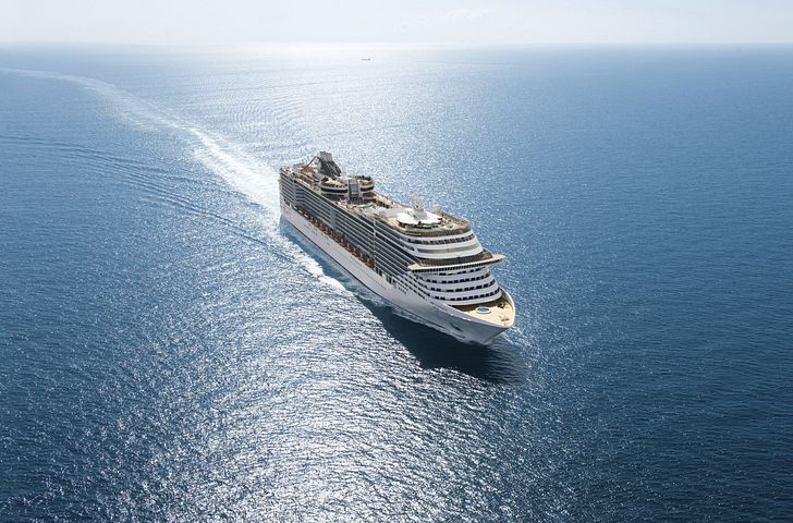 Impressionen zu Sommer 2025 - MSC Fantasia - Mittelmeer mit Bari