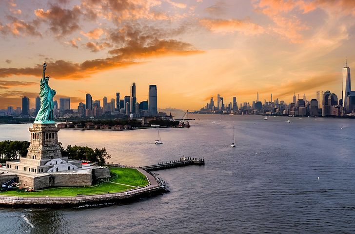 Impression zu Sommer 2027 - Mein Schiff 1 - Florida und Bahamas