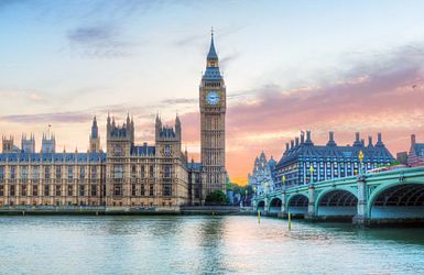 Q:\Destinationen\Großbritannien\London\Big Ben und Houses of Parliament\London_Pano_AdobeStock_87682101 © Photocreo Bednarek_abo.jpeg