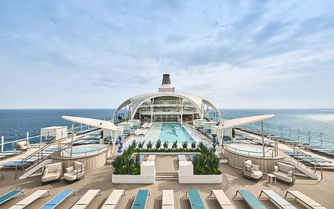 Kreuzfahrten mit der <i> Mein Schiff Relax</i>
