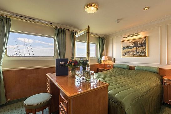 MS KATHARINA VON BORA - Nicko Cruises - 2-Bett Deluxe Hauptdeck (HL)