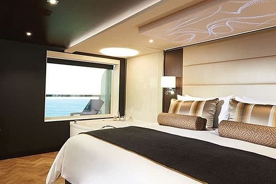 Norwegian Bliss - Norwegian Cruise Line - The Haven Spa Suite mit Balkon (H9)