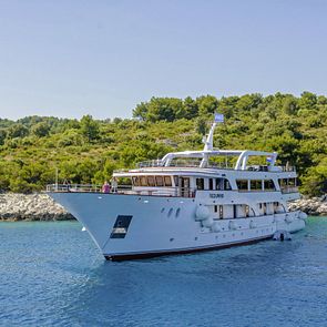Azzuro Yacht