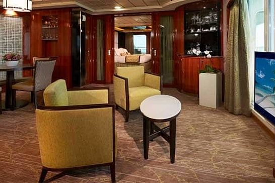Norwegian Dawn - Norwegian Cruise Line - Deluxe Owners Suite mit zwei Balkonen (S2)