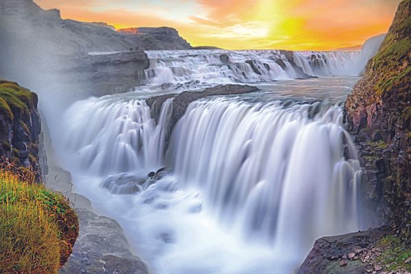 Q:\Destinationen\Island\Wasserfall Gullfoss\Island_Gullfoss_AdobeStock_125429303 ©Chris_pso.tif