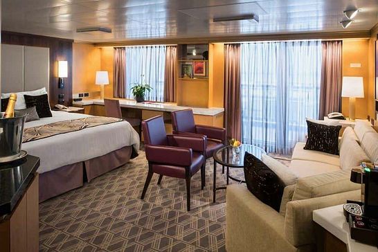 MS Zuiderdam - Holland America Line - Neptune Suite (SA)