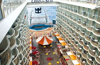 kreuzfahrtschiffe der superlative