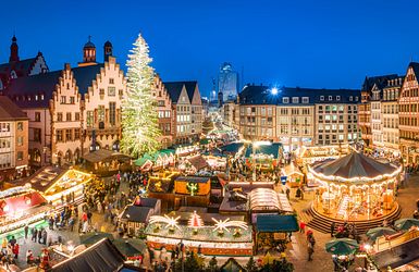 Blick auf den Frankfurter Weihnachtsmarkt 