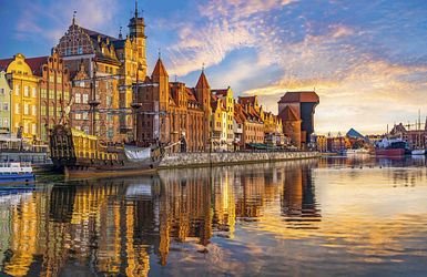 Sonnenuntergang im Hafen von Danzig