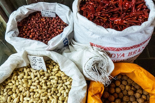 Gewürze auf einem Souk