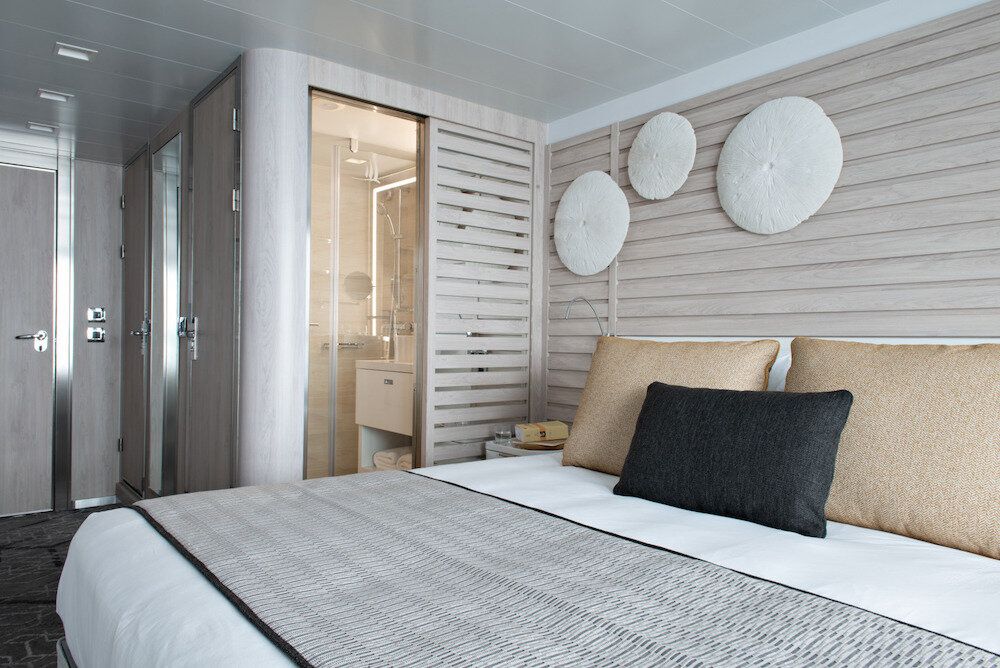 LE DUMONT DURVILLE - Ponant - Deluxe Stateroom - 3 (DEL)