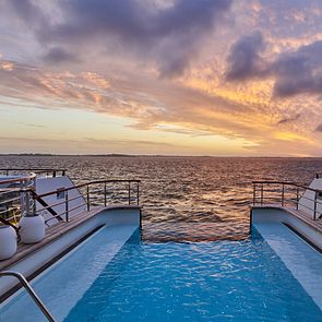 Le Jacques-Cartier_Allgemein & Bilder_an Deck_Pooldeck_©Mike Louagie