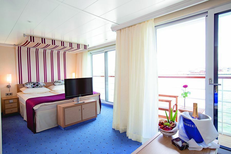 A-ROSA FLORA - A-ROSA - 2-Bett-Balkonsuite mit Balkon und französischem Balkon, Kategorie F (F)