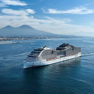 MSC World Europa im Mittelmeer