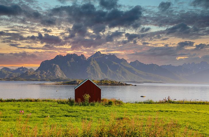 Impression zu Nordeuropa mit AIDA - AIDAbella - Herbstliche Nordlichter