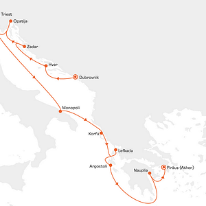 MS EUROPA 2_Essen und Trinken_Yachtclub Restaurant