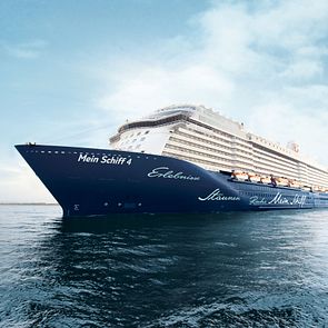 Mein Schiff 4