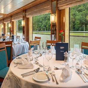 MS BOLERO - Nicko Cruises - MS BOLERO