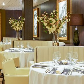 Vasco da Gama Waterfront Mediterranean Restaurant