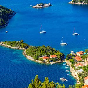 Split_AdobeStock_95826634_©powell83