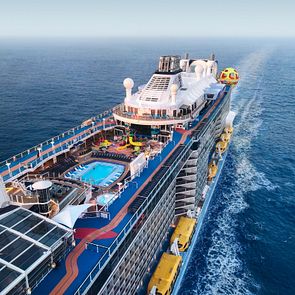 Spectrum of the Seas Aerials