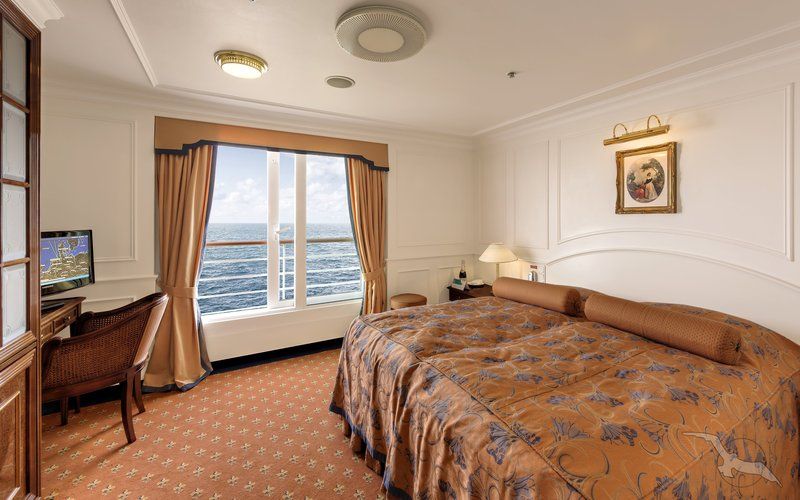 PHOENIX MS DEUTSCHLAND 2-Bett-Junior-Suiten mit franz. Balkon Kat. S