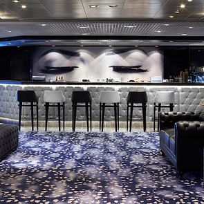 Celestyal Journey_Essen und Trinken_Blue Bar & Lounge_©Celestyal Cruises